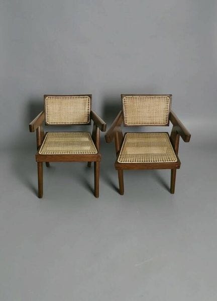 Pierre JEANNERET (1896-1967)
Paire de fauteuils de
