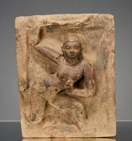 VERMUTLICH EINE YAKSHI (NATURGEIST) ALS RELIEF, OS