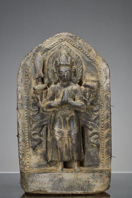 GROßE UND SELTENE STEHENDE MANJUSRI-FIGUR AUS NEPA