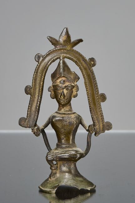 KLEINE INDIANISCHE BRONZEFIGUR, 19. JAHRHUNDERT

M