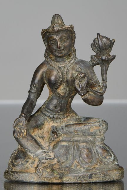 TARA ASSISE EN BRONZE, TIBET, XIIe SIÈCLE, DYNASTI