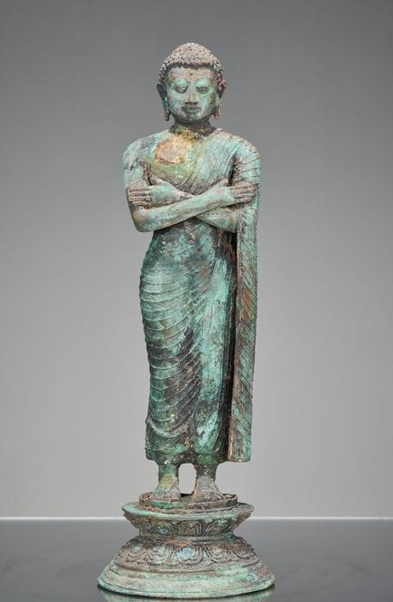 STEHENDER BRONZE-BUDDHA AUS SRI LANKA, MÖGLICHERWE