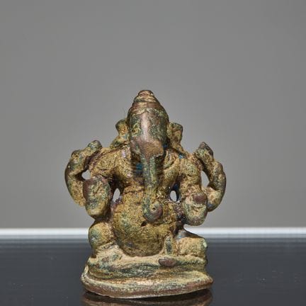 ZARTE KLEINE CHOL-GANESHA-FIGUR, INDIEN, 12. JAHRH