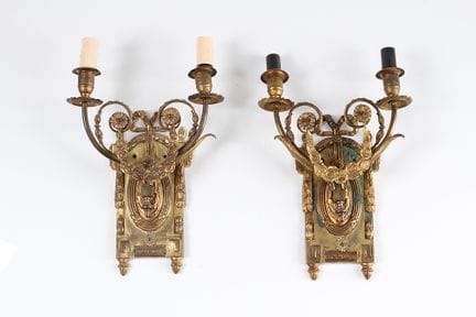 Paire d'appliques. Style Louis XVI. Fin du XIXe si