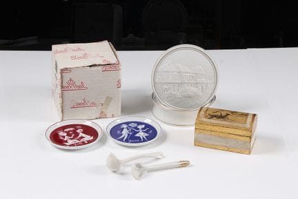 10 petits bols saisonniers. Rosenthal, XXe siècle.