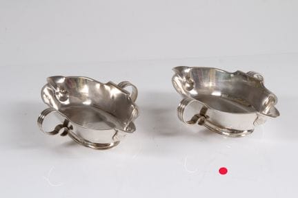 Sauce boat. Silver. Augsburg, c. 1717/1718, oval s