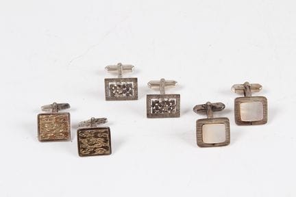 Tres pares de botones de manga. Plata 835. Forma r