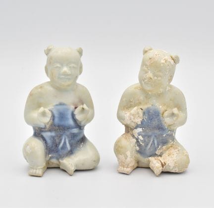 WEITERE OBJEKTE: ZWEI CHINESISCHE BLAU-WEISSE PORZ