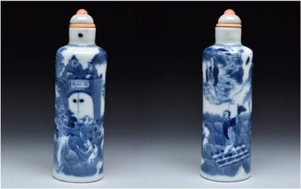 EINE BLAU-WEIßE PORZELLAN-SNUFFFLASCHE MIT „JIXI T
