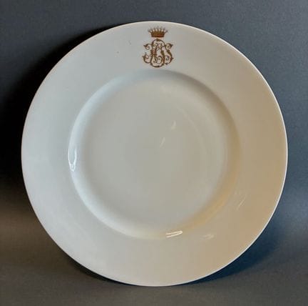 BRUSSELS 
Monogrammed porcelain serving set topped