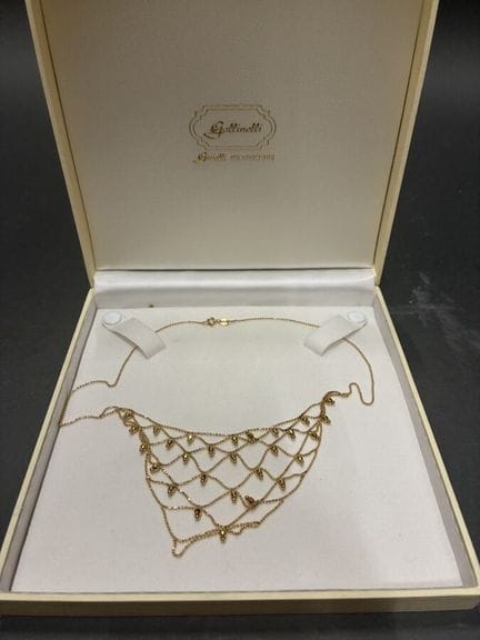 GALLINELLI 
Collier en plaqué or jaune
