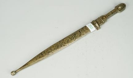 Pugnale “Kindjal” caucasico del XIX secolo. Fodero