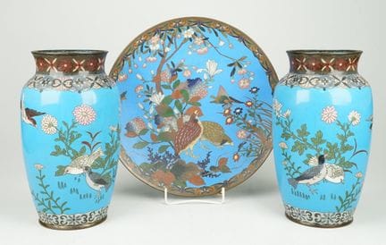 Set di vasi e piatti in cloisonné blu turchese, Gi