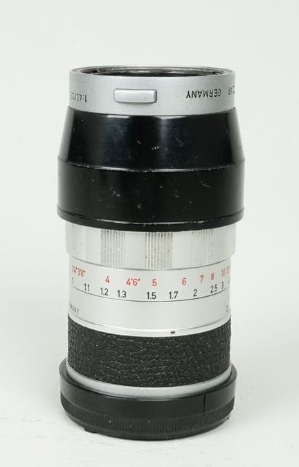 老款莱茨（Leitz）为徕卡（Leica）生产的镜头：远摄埃尔马里特（Tele-Elmarit） 1