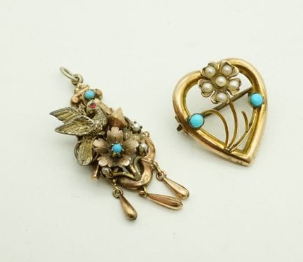 2 gioielli vittoriani, ciondolo/spilla 9 ct: 1 spi
