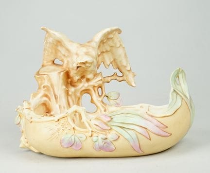 Royal Dux Austria: ciotola decorativa figurativa i