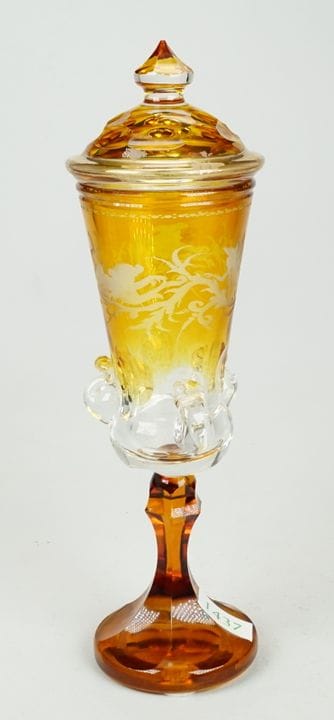 Facettierter "Jagdpokal" BöhmenKristallglas, berns