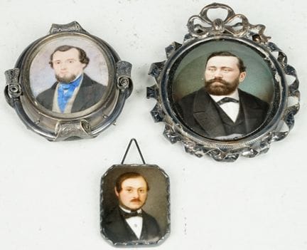 Tre miniature ritrattistiche maschili - Mezzoritra