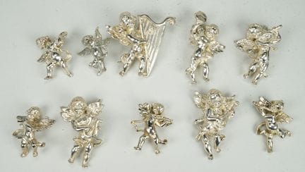 Orchestra di angeli placcati in argento: 10 angeli