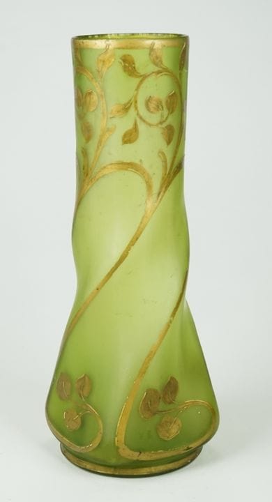 Legras &amp; Cie, Saint-Denis: vaso verde sinuoso 