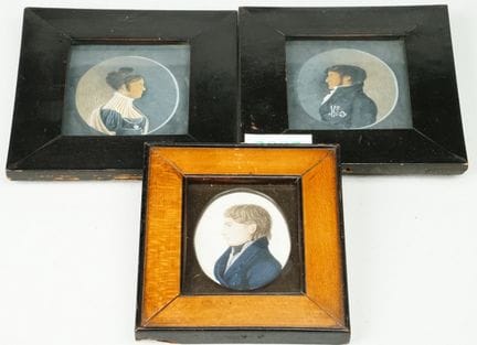 Tre miniature in stile Biedermeier, acquerello su 