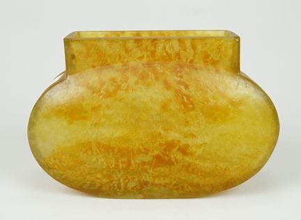 Daum Frères (Nancy): vaso ovale verde-giallo con d