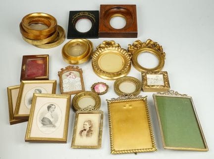 Sammlung MiniaturrahmenHolz sowie Metall, vergolde