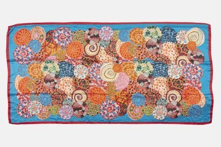 HERMES
Silk scarf/shawl, "Rêves d'escargots" desig