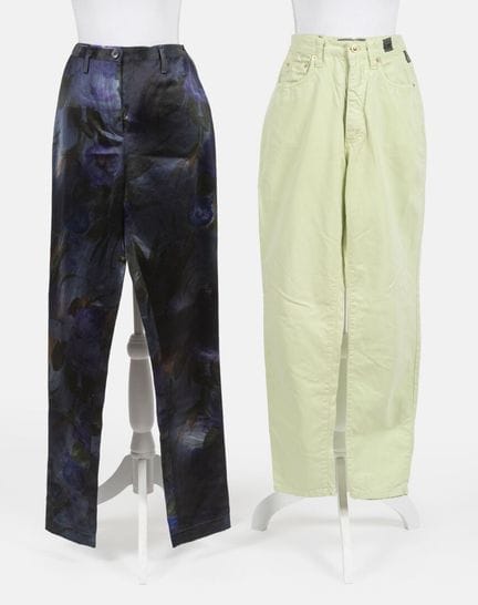 VERSACE JEANS Couture - DRIES VAN NOTEN
本套装包含两条裤子，