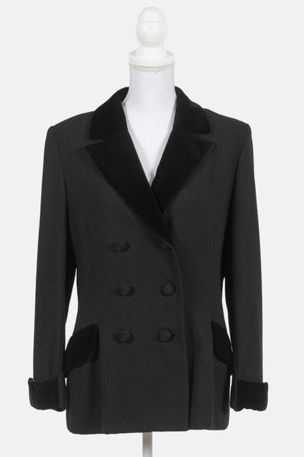 PIERRE BALMAIN
Black wool jacket with shoulder pad