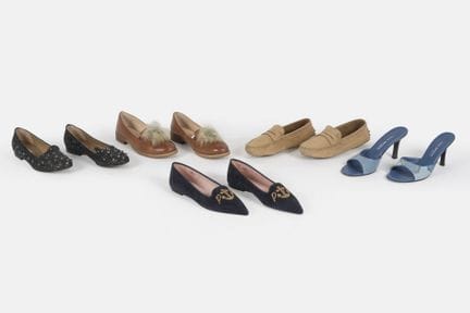 TODS、PINKO、VIA SPIGA
5双鞋套装，包含
-TODS
一双米色麂皮莫卡辛鞋
推测尺