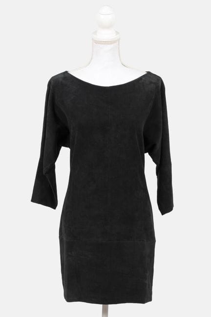 STOULS
Black mid-length dress in black suede calfs
