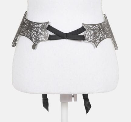LA PERLA
Openwork metal corset,
Black elastic band