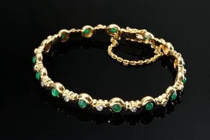 Bracelet en or jaune 585 composé d'une alternance 