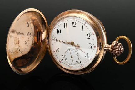 3盖 IWC 玫瑰金 585 Savonette 怀表，表冠上链，锚式机芯，白色珐琅表盘配镀金巴洛克