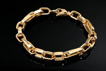 Bracelet moderne en or rose 750 composé de maillon