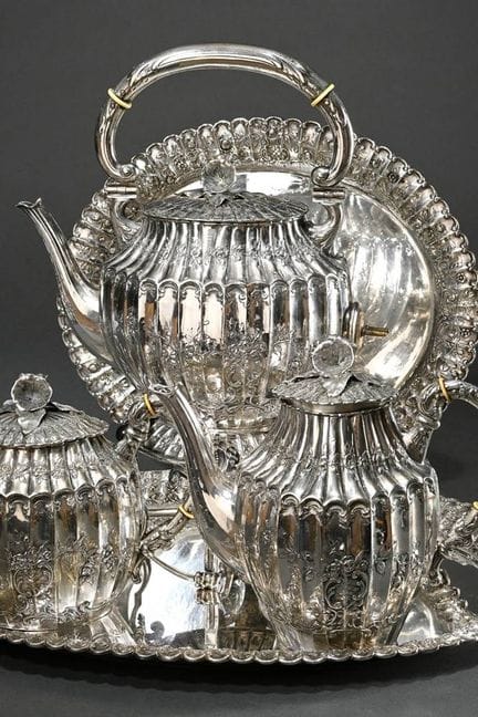 Servizio da caffè e tè in 5 pezzi riccamente decor