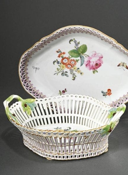 2 pièces anciennes diverses de la KPM : panier (9 