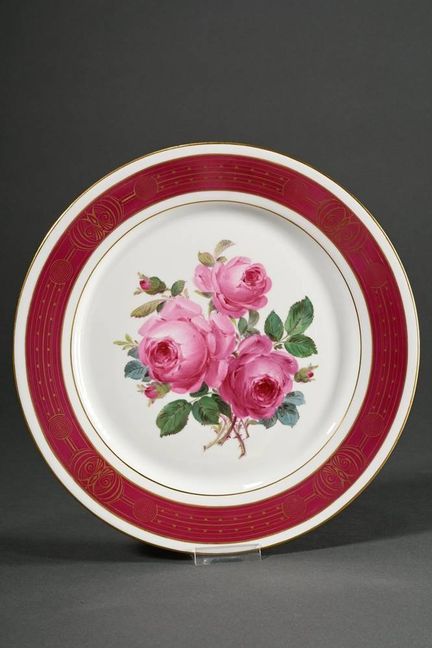 Assiette de Meissen avec décor de roses en peintur