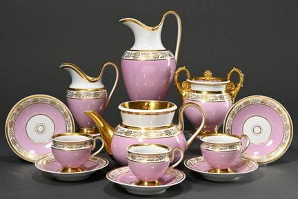 Service à café et à thé KPM en 7 pièces, avec fond