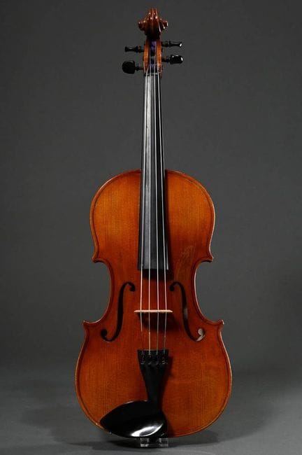 Alto allemand ou viola, probablement de Karl Herrm