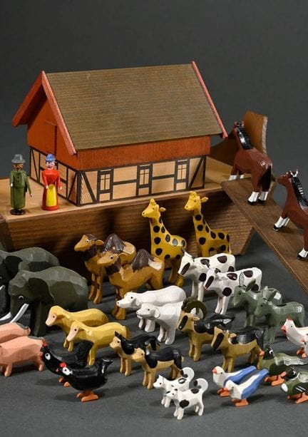 L'arche de Noé avec 18 couples d'animaux : « éléph