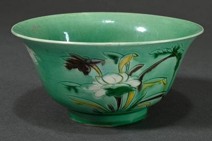 Bol en porcelaine chinoise avec peinture émaillée 