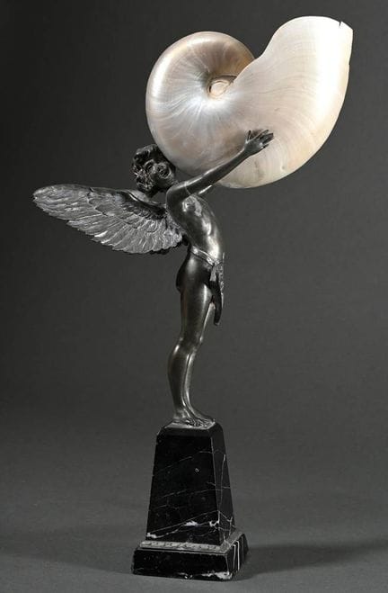 Stuck, Franz von (1853-1928) « Coupe en forme de n