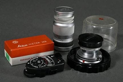 Konvolut Leica Equipment, bestehend aus: 1x Leica-