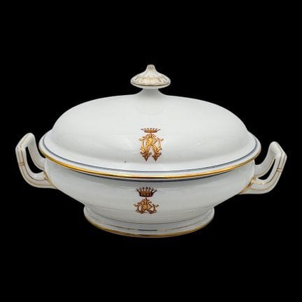 Pillivuyt & Cie Paris lidded tureen with gilt mono