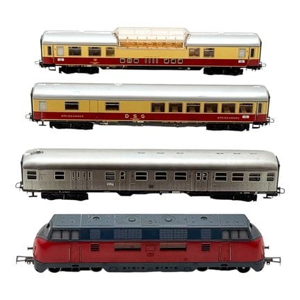 Märklin H0 diesel locomotive 3021 V200 of the DB w