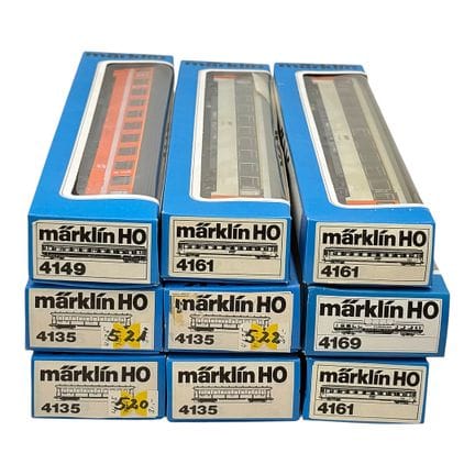 Set Märklin in scala H0 composto da nove carrozze 
