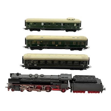 Märklin gauge H0 express steam locomotive class 01