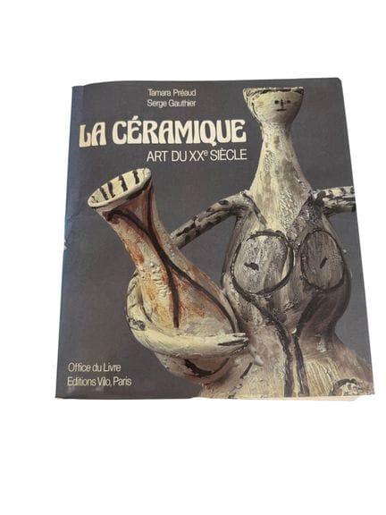 20TH-CENTURY CERAMIC ART
by Tamara Préaud and Serg